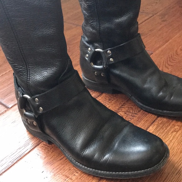 Frye boots - like new - Picture 2 of 5